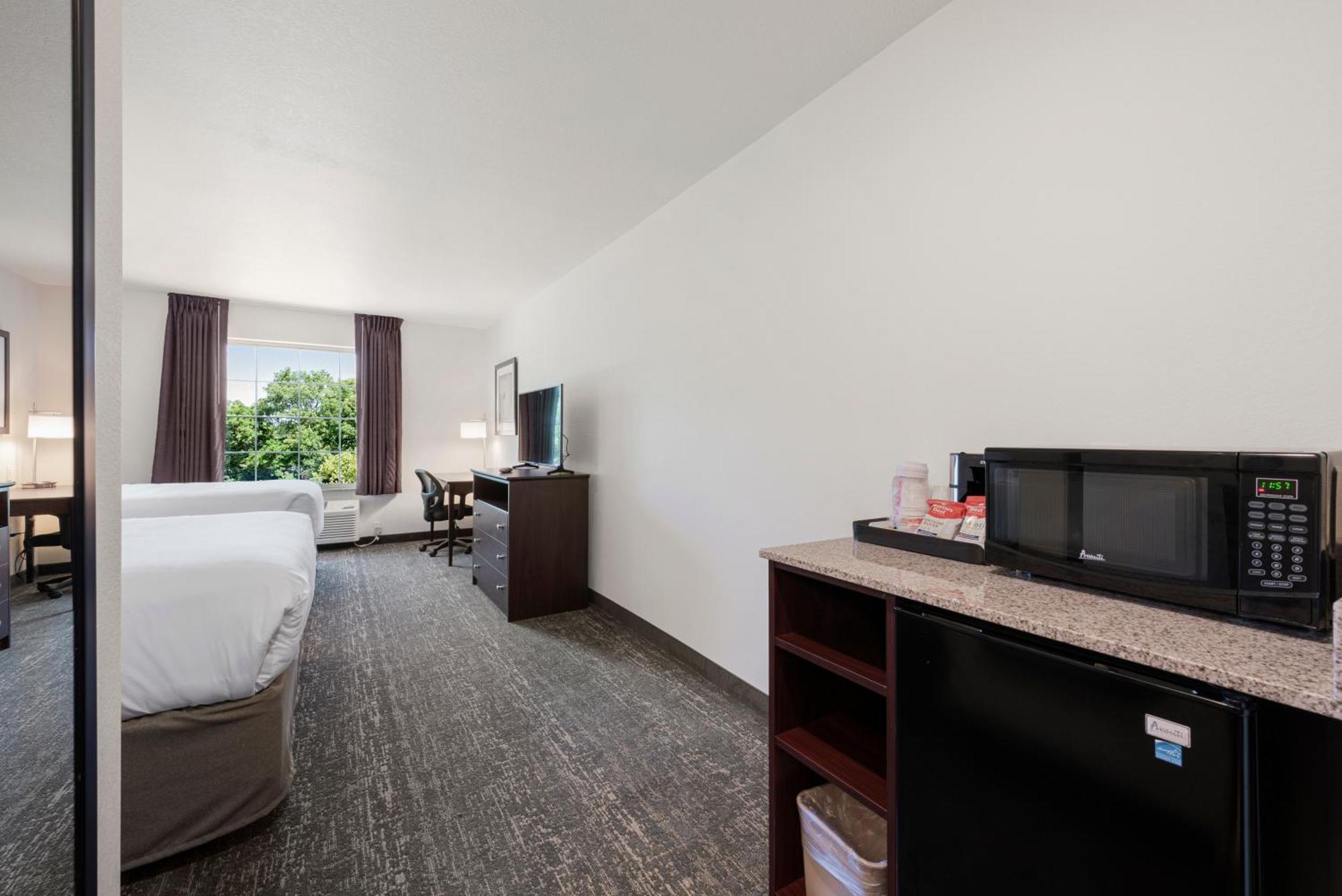 Cobblestone Hotel & Suites - Bellefontaine מראה חיצוני תמונה