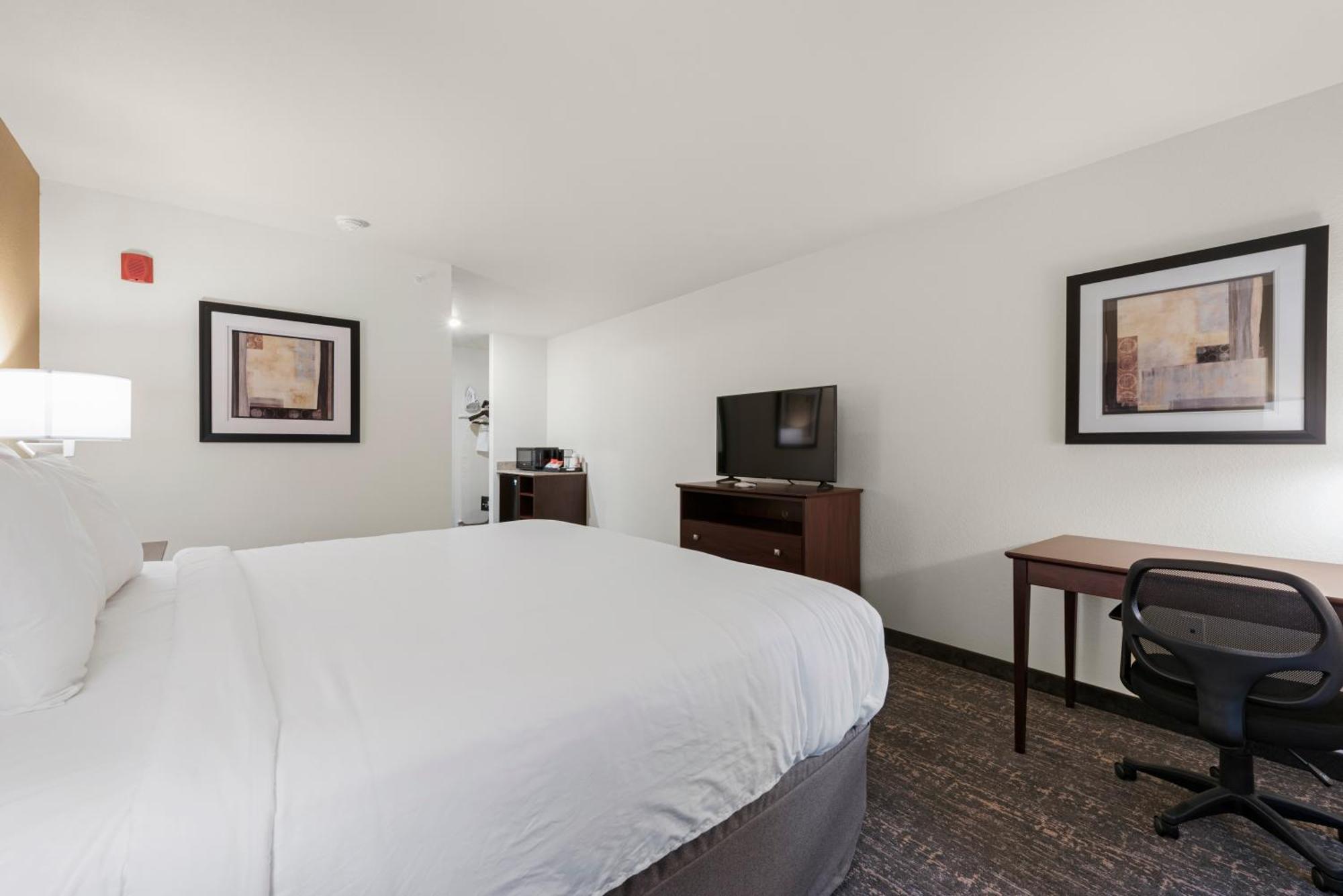 Cobblestone Hotel & Suites - Bellefontaine מראה חיצוני תמונה