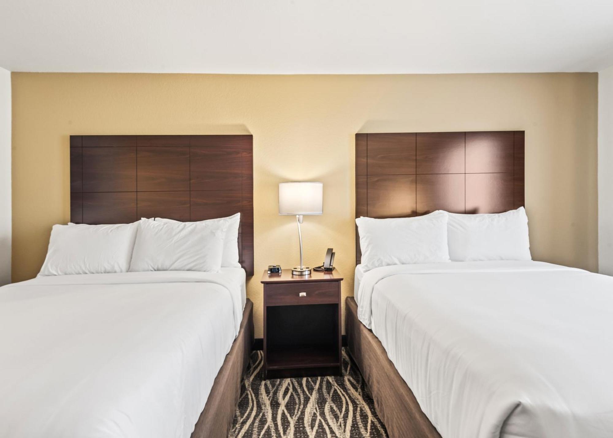 Cobblestone Hotel & Suites - Bellefontaine מראה חיצוני תמונה