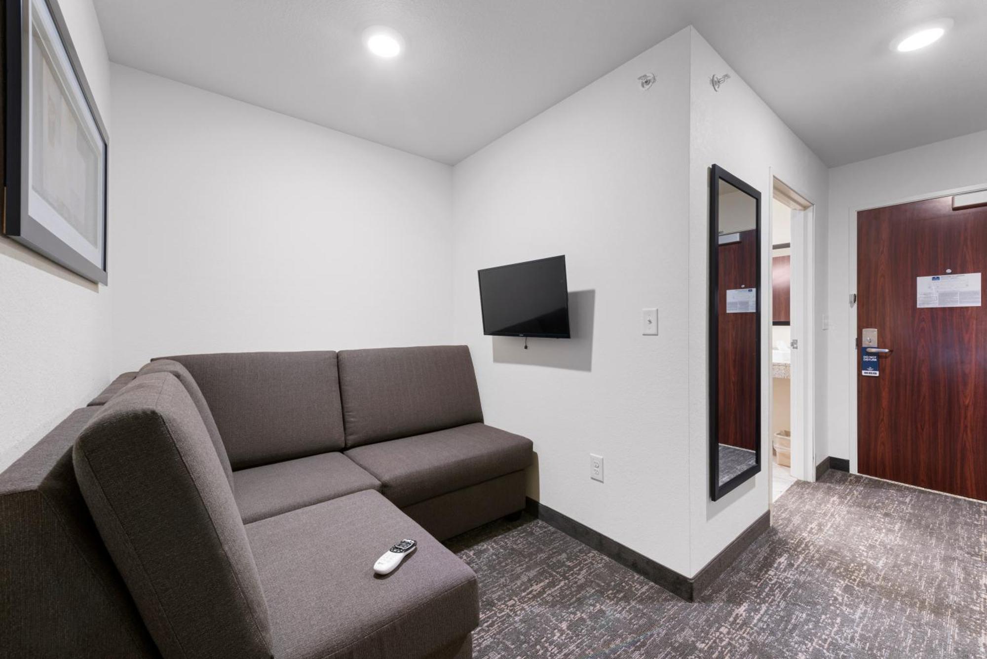 Cobblestone Hotel & Suites - Bellefontaine מראה חיצוני תמונה