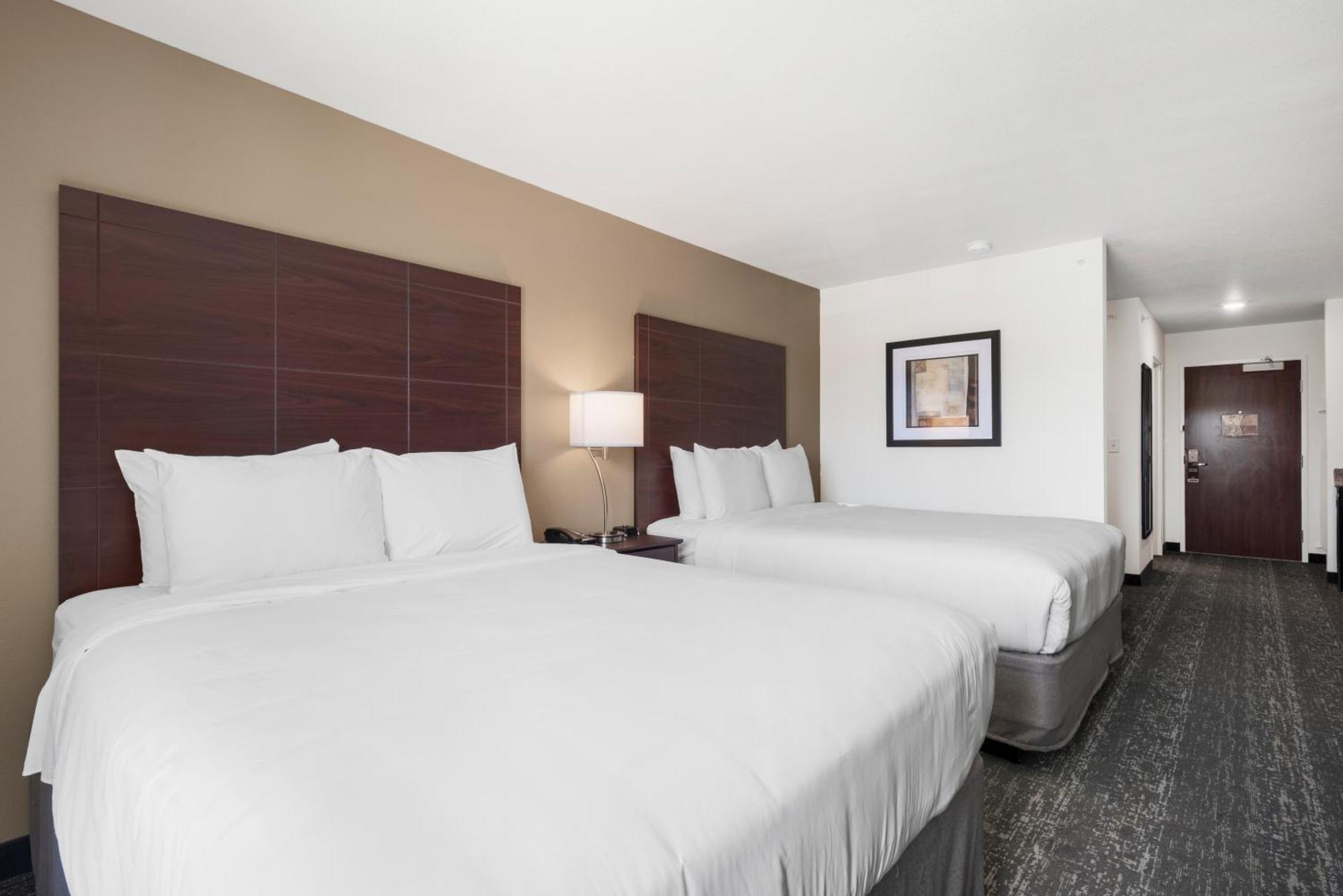 Cobblestone Hotel & Suites - Bellefontaine מראה חיצוני תמונה